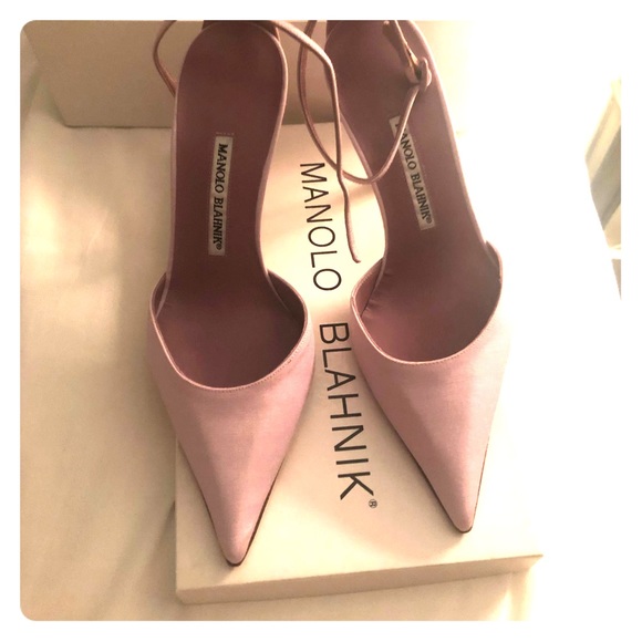 Manolo Blahnik Shoes - Manolo Blahnik purple satin heels